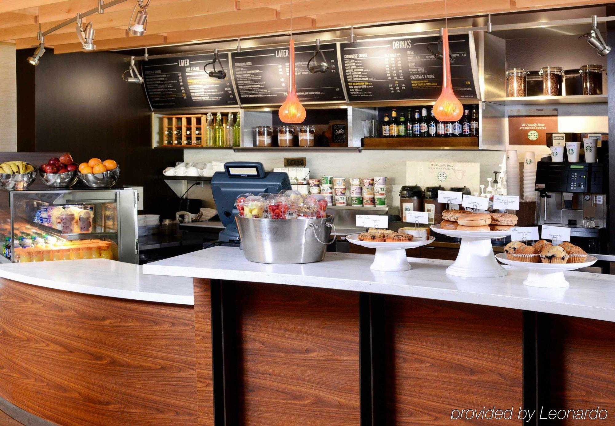 Courtyard By Marriott Northwest 3*