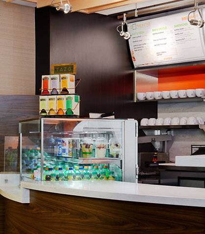 Courtyard By Marriott Northwest Hotel