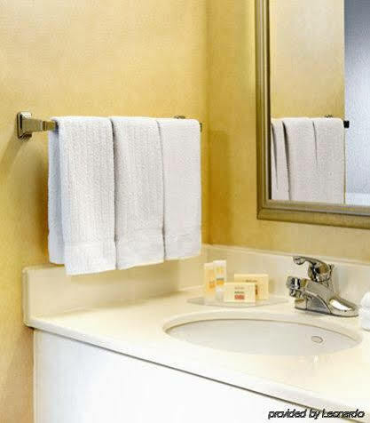 Courtyard By Marriott Northwest